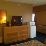 Rodeway Inn By The Falls